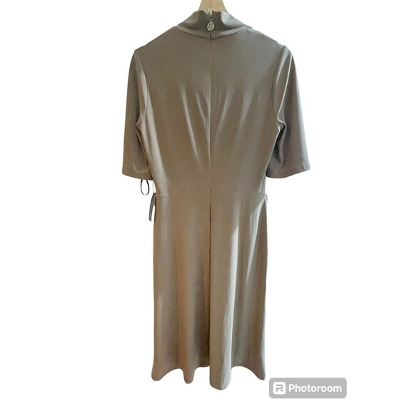 TOMMY HILFIGER Maxi Dress Khaki Brown 3/4 Sleeve V Neck Size 6 NWT No Belt - Picture 2 of 8